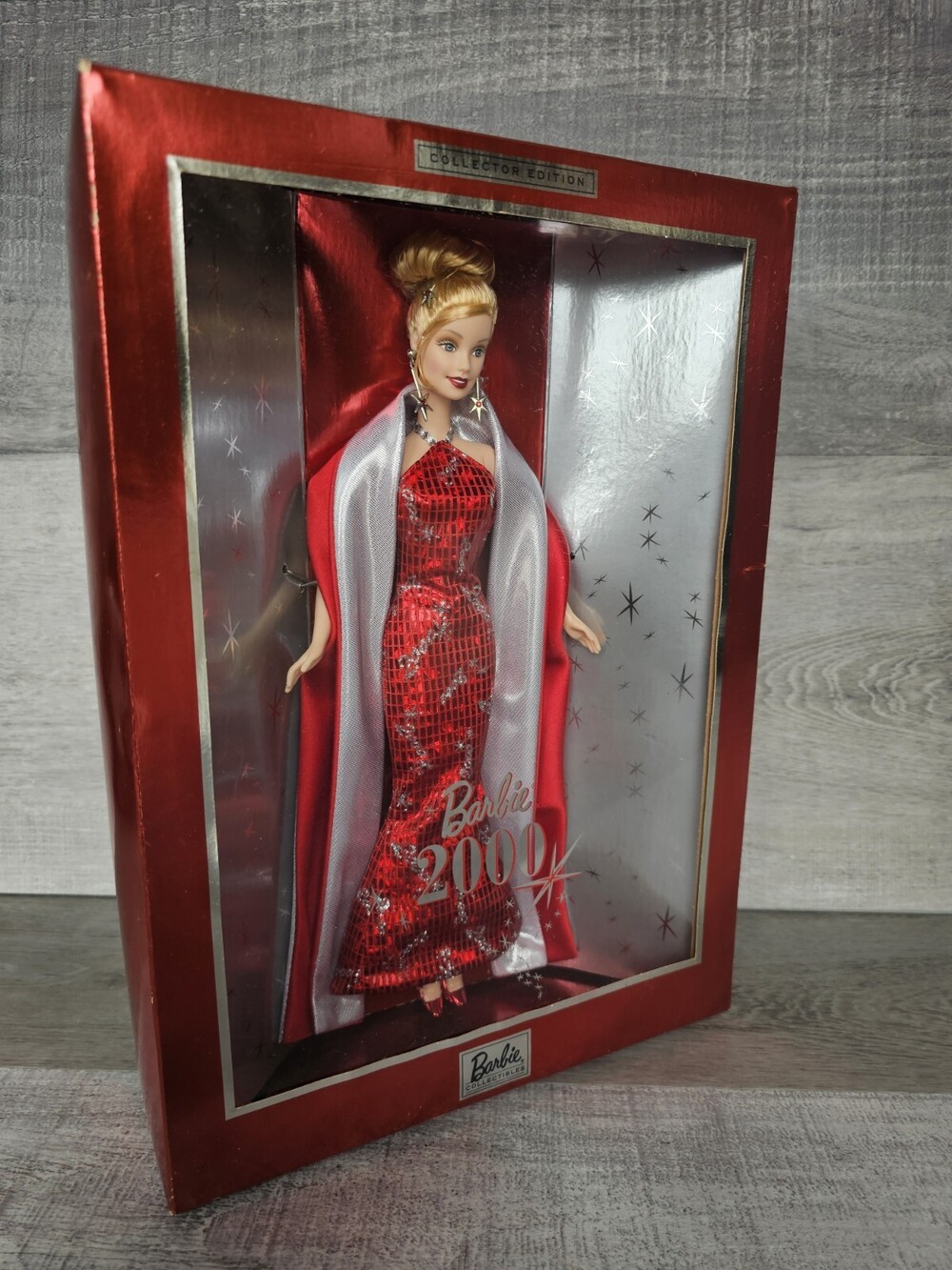 Barbie Collectibles Special Edition MILLENNIUM 2000 Doll Red Dress 27409 Mattel